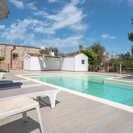 Trullo Ulivo With Pool